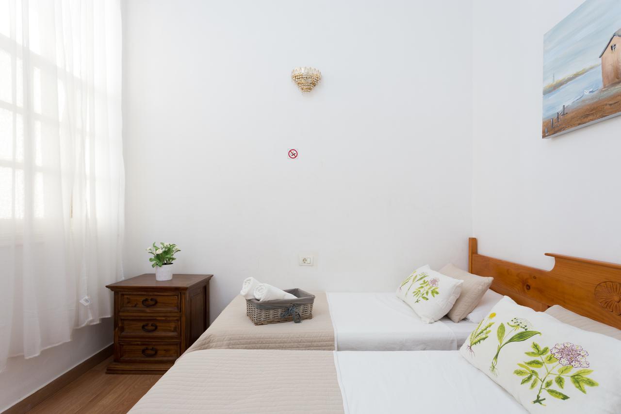 Pension Casablanca B&B Tenerife Santa Cruz de Tenerife Kültér fotó